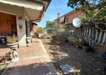 1 - Villa a Schiera Strada di Paterno 37H, Tivoli - foto 1