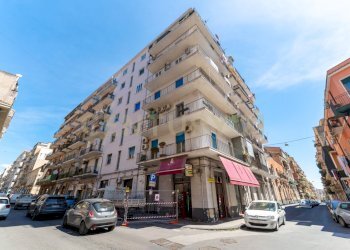 Affitto Orlando 130 (1) - Four-room apartment Via Vittorio Emanuele Orlando 130, Catania - photo 1