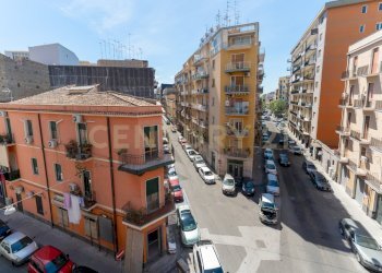 Affitto Orlando 130 (3) - Four-room apartment Via Vittorio Emanuele Orlando 130, Catania - photo 3