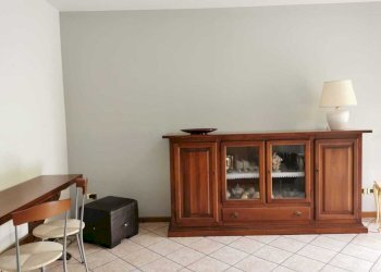 Zona giorno - Two-room apartment Via Cinque Giornate 2, Cernobbio - photo 11