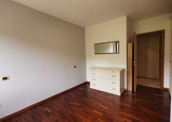 WhatsApp Image 2026-06-10 at 09.57.17 - Two-room apartment Via Cinque Giornate 2, Cernobbio - photo 15