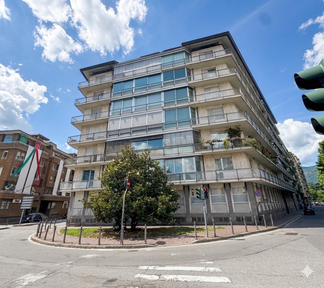 Facciata esterna - Apartment Via Fratelli Recchi 7, Como - photo 1