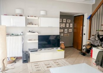 Zona Giorno - Three-room apartment Via Ada Negri 23, Carugo - photo 4