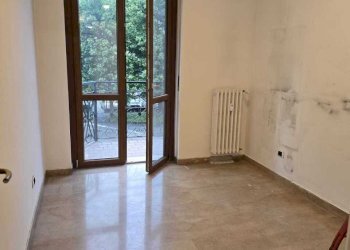 Interni appartamento - Three-room apartment Via Giacomo Leopardi 16, Erba - photo 6