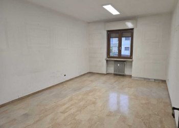 Interni appartamento - Three-room apartment Via Giacomo Leopardi 16, Erba - photo 8