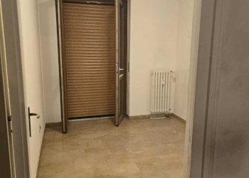 Interni appartamento - Three-room apartment Via Giacomo Leopardi 16, Erba - photo 11