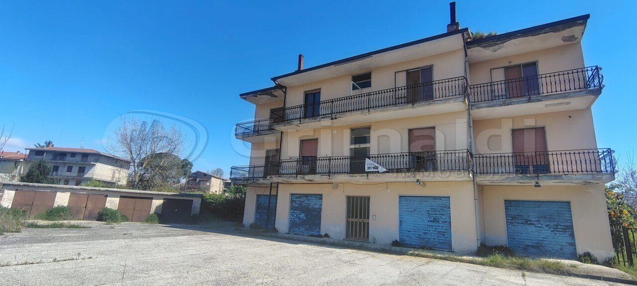 12.jpg - Independent house Via Sferracavallo snc, San Martino Valle Caudina - photo 2