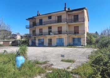 11.jpg - Independent house Via Sferracavallo snc, San Martino Valle Caudina - photo 1