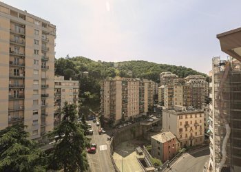 BALCONE E VISTA (4) - Appartamento Via Piero Pinetti 66 B, Genova (zona Marassi) - foto 4