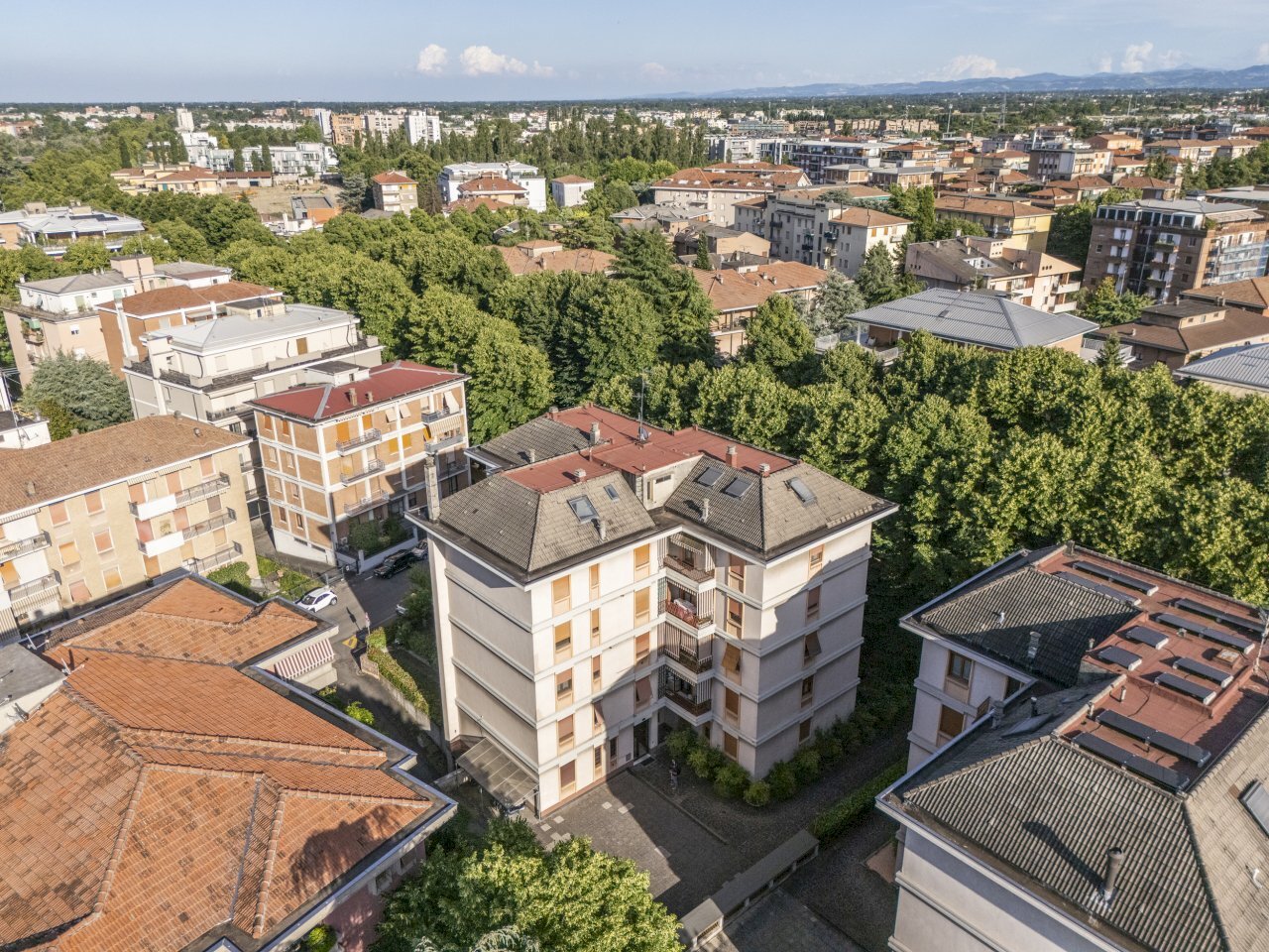 DJI_20260603183247_0251_D_MAVENUE - Appartamento Via Anna Frank 1200, Parma (zona Cittadella) - foto 2