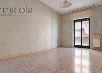Apartment Portici - photo 3
