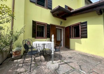 Independent house Vittorio Veneto - photo 1