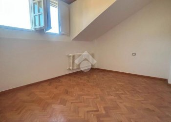 Three-room apartment Via XX Settembre, Valsamoggia (neighborhood Albareto - Mulini Nuovi) - photo 5