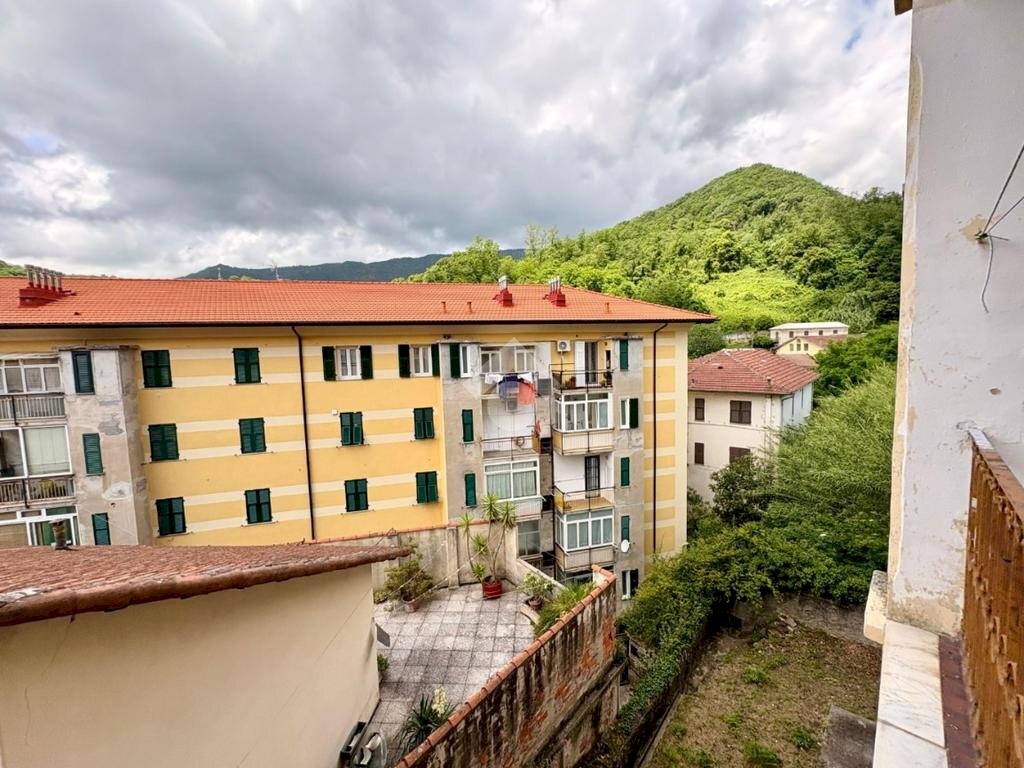 Bilocale Via ennio del monte, Campomorone - foto 2