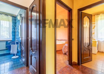 Villa via case sparse, 37 
 Zumaglia, Zumaglia - foto 27