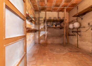 Villa via case sparse, 37 
 Zumaglia, Zumaglia - foto 50