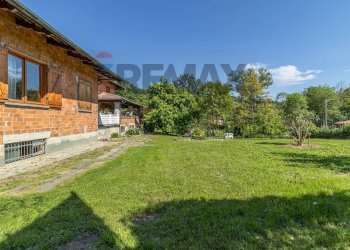 Villa via case sparse, 37 
 Zumaglia, Zumaglia - foto 54