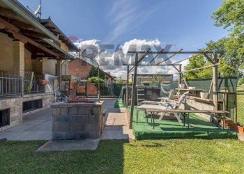 Independent house via delle scuole, 21 
 Formigliana, Formigliana - photo 12