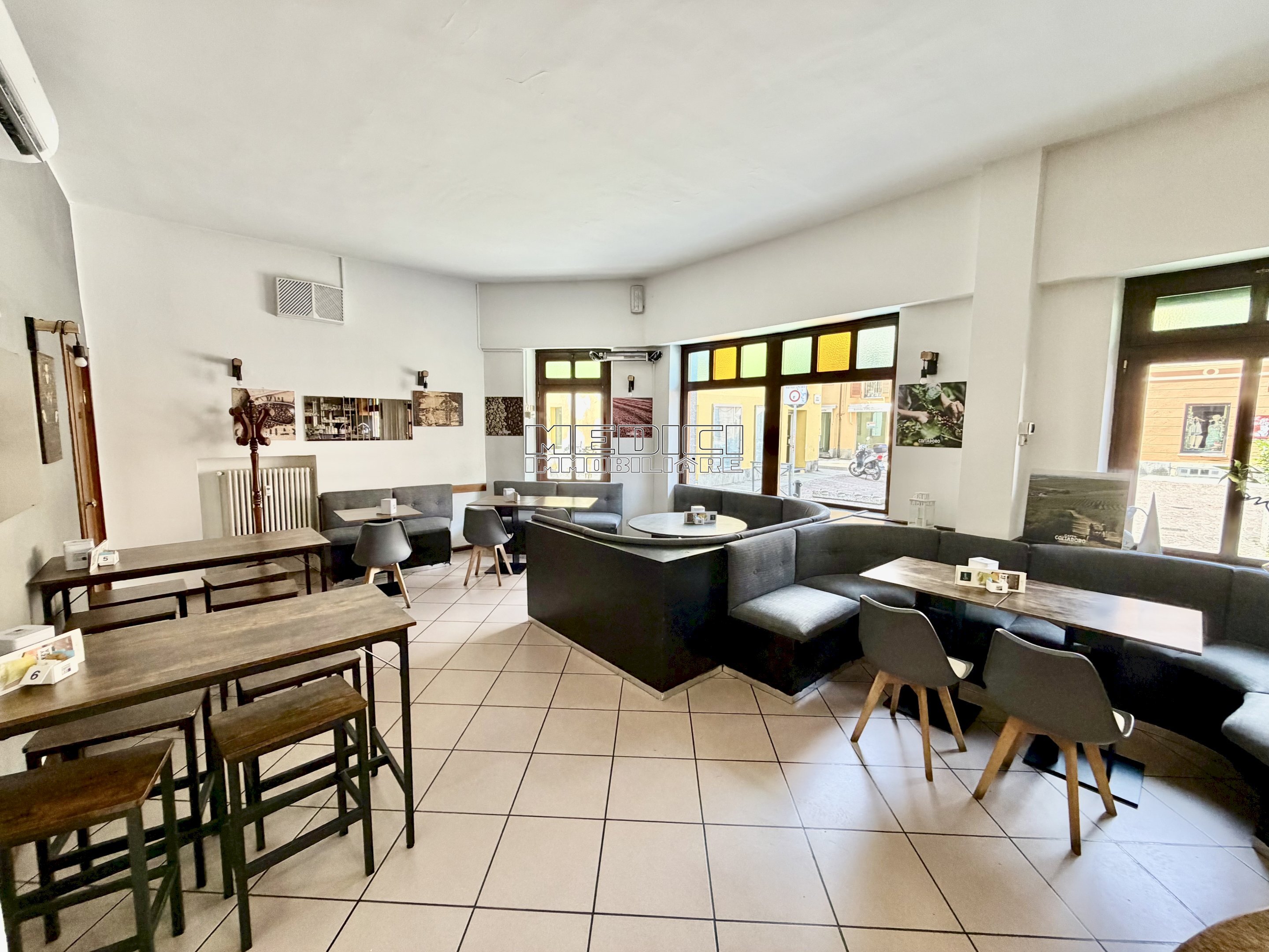 Sala - Cafeteria - Cold Bar piazza astesano, 27, Asti - photo 2