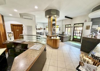 Sala - Cafeteria - Cold Bar piazza astesano, 27, Asti - photo 6