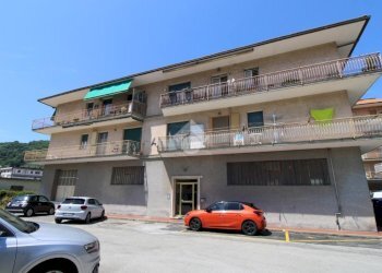 Four-room apartment Via parma, Chiavari - photo 1