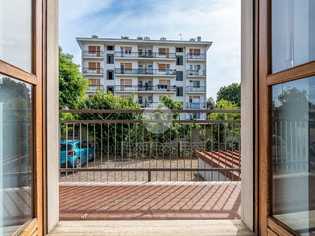 Quadrilocale Via Giuseppe di Vittorio, Robassomero - foto 2