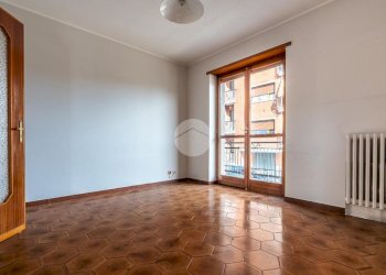 Four-room apartment Via Giuseppe di Vittorio, Robassomero - photo 6