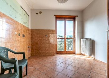 Four-room apartment Via Giuseppe di Vittorio, Robassomero - photo 9