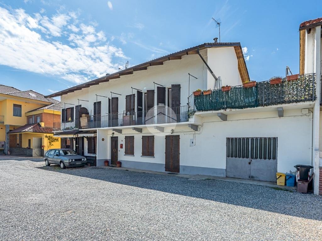 Semi-detached house Via roma, Fiano - photo 1
