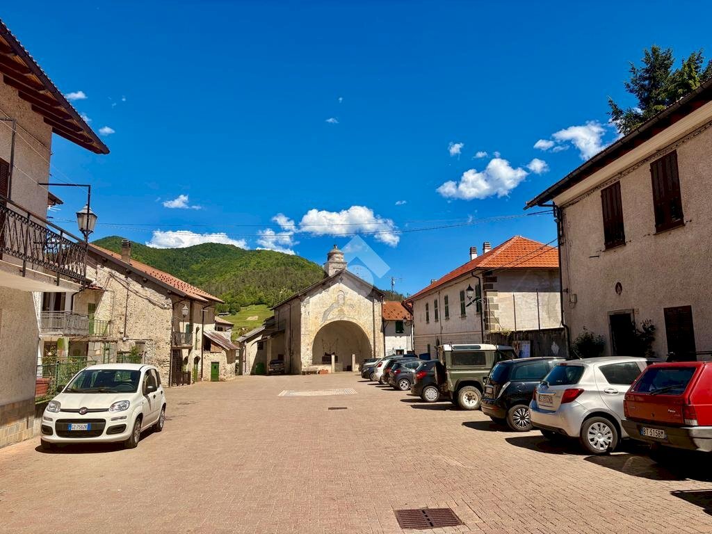 Appartamento Piazza Del Rosario, Calizzano - foto 1