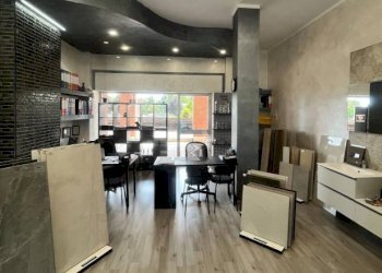 Negozio Pinerolo - foto 5