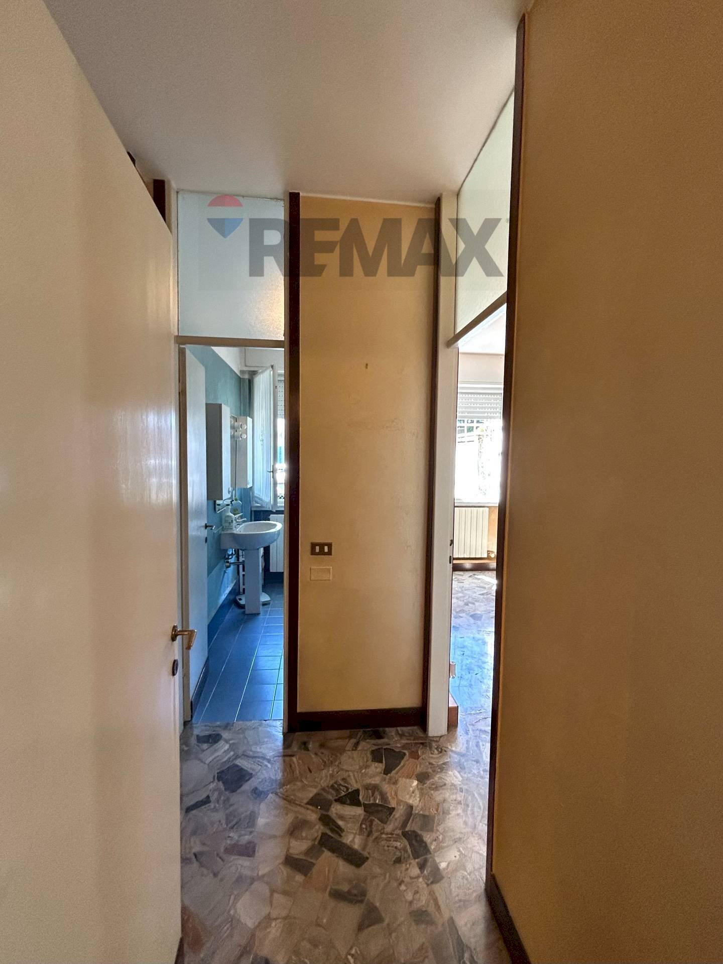 Monolocale via donizetti, 70
Brembate di Sopra, Brembate di Sopra - foto 3