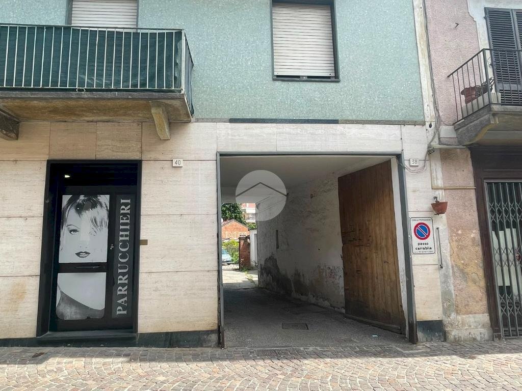 Three-room apartment Via Roma, Piossasco - photo 2