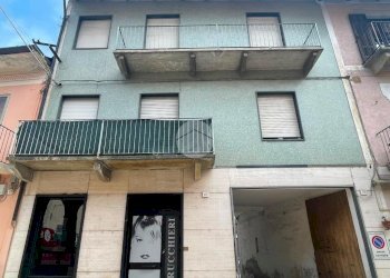 Three-room apartment Via Roma, Piossasco - photo 3
