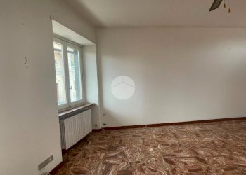 Three-room apartment Via Roma, Piossasco - photo 7