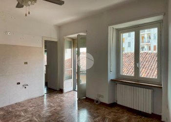 Three-room apartment Via Roma, Piossasco - photo 10
