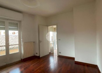 Three-room apartment Via Roma, Piossasco - photo 18