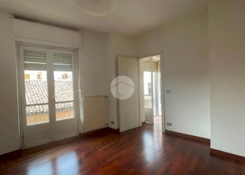 Three-room apartment Via Roma, Piossasco - photo 19