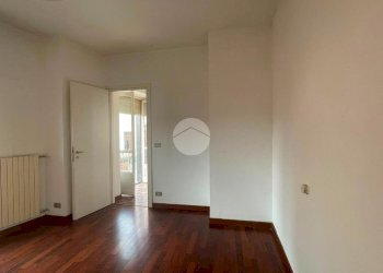Three-room apartment Via Roma, Piossasco - photo 20