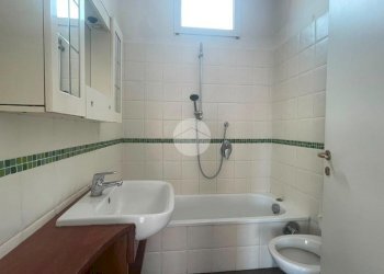 Three-room apartment Via Roma, Piossasco - photo 26