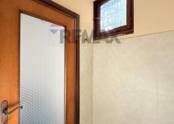 Shop Via Ambaraga, 122
Mompiano, Brescia (neighborhood Mompiano) - photo 14