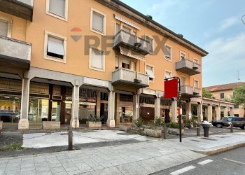 Shop Via Ambaraga, 122
Mompiano, Brescia (neighborhood Mompiano) - photo 22