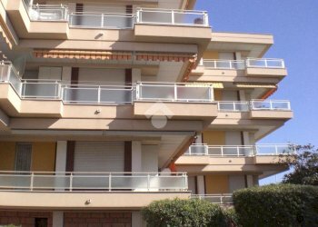 Trilocale Via aurelia, Bordighera - foto 1