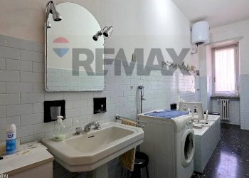 One-room apartment San Paolo, Torino, Torino (neighborhood San Paolo) - photo 8