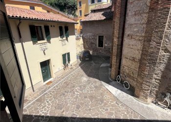 Three-room apartment - Via Muro Padri, 39, Verona (neighborhood Veronetta) - photo 25