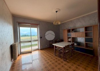 Two-room apartment Via Cuneo, Barge - photo 3
