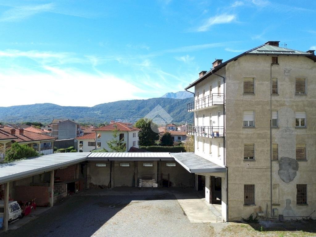 Stable - Palace Via matteotti, Montalto Dora - photo 3