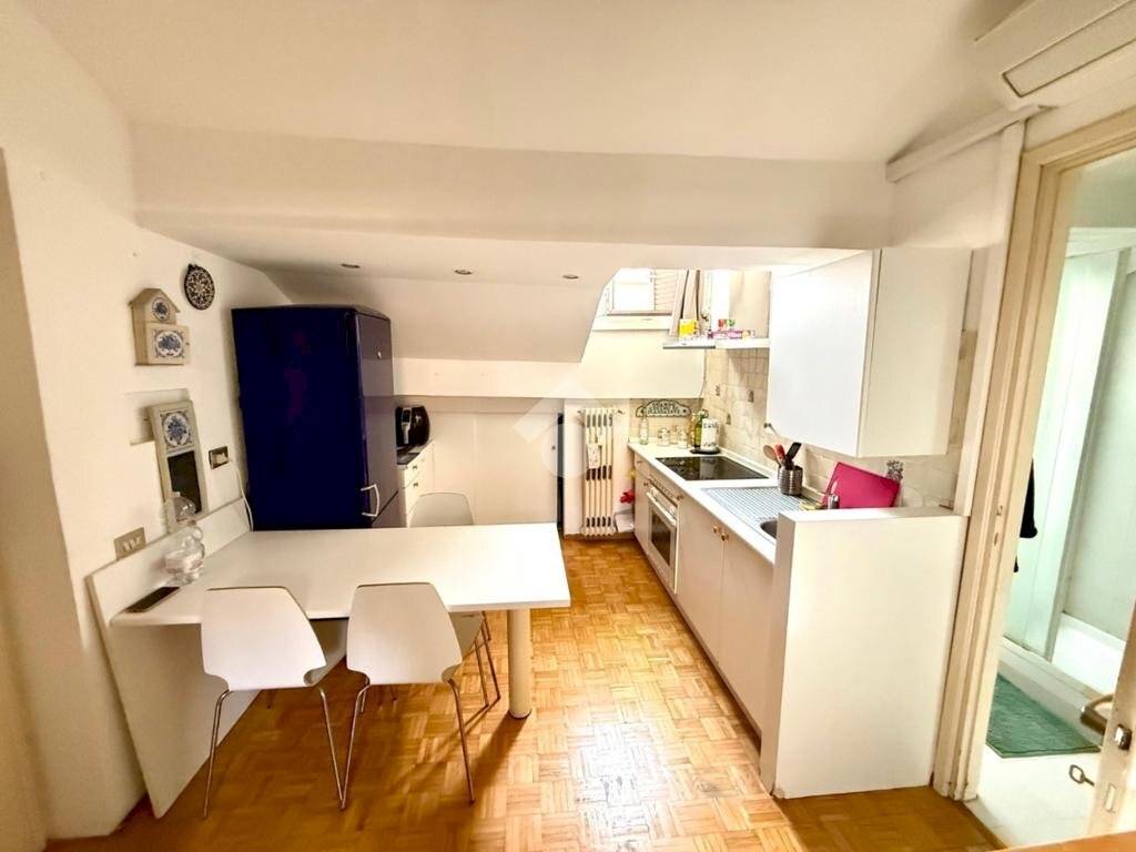 One-room apartment Piazza Sant'Agostino, Milano (neighborhood San Vittore) - photo 3