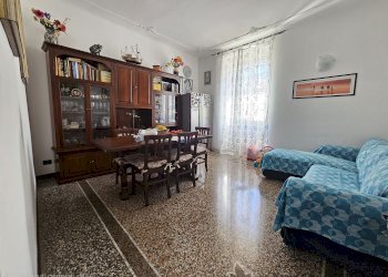 Apartment VIA ANGELO SIFFREDI, Genova (neighborhood Cornigliano) - photo 1