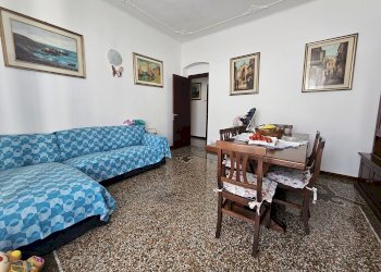 Apartment VIA ANGELO SIFFREDI, Genova (neighborhood Cornigliano) - photo 2